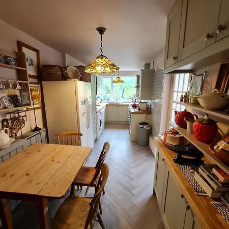 A Cosy Three Bedroomed Cottage In Leafy Embleton Nyaraló Cockermouth